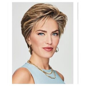 Up Close And Personal RAQUEL WELCH, Sunlit Chestnut, Memory Cap, Short Wig